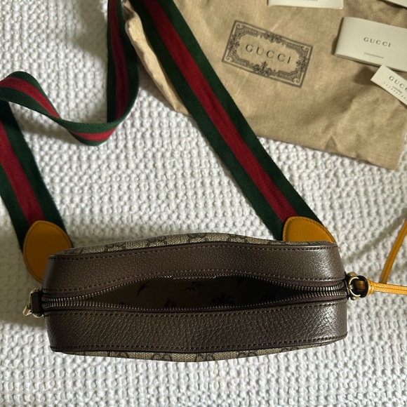 Gucci Logo Neo Vintage camera bag - Picture 4 of 16
